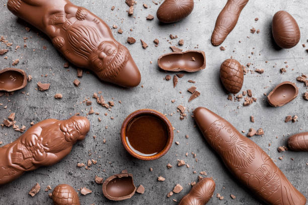 istock Delicious Christmas chocolate and sweets on rustic background 871252072