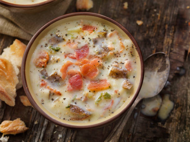 istock Creamy Bacon and Potato Soup with Bread sticks 871268268