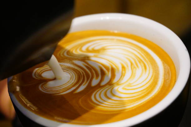 istock Cappuccino Making Latte art to go 871273962