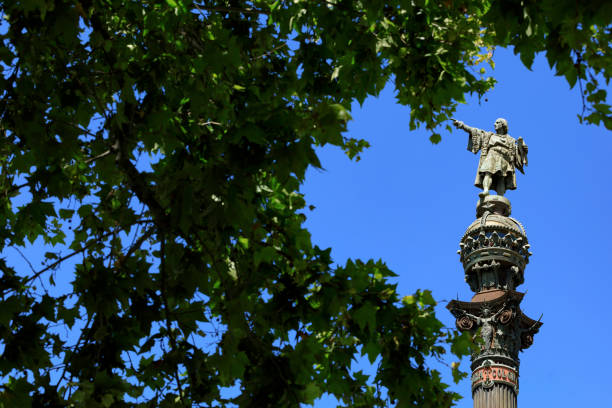 istock Mirador de Colom in Barcelona 871350374