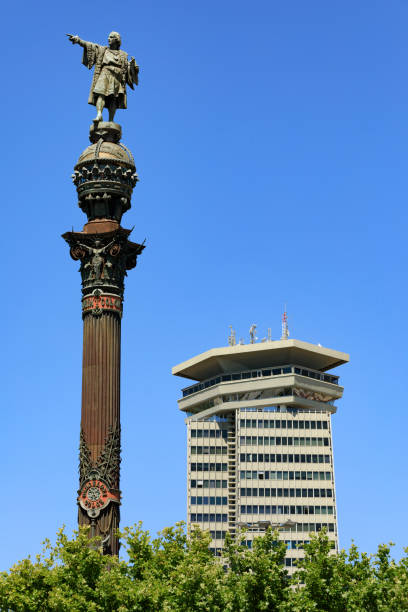 istock Mirador de Colom in Barcelona 871350408
