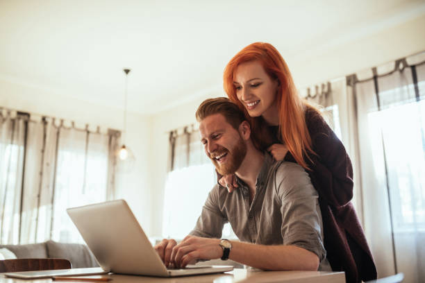 istock Sharing life online and offline 871366416