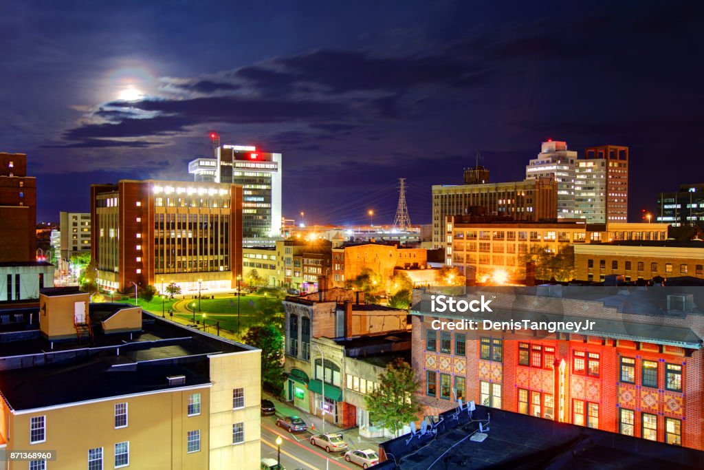 Full Moon over Bridgeport, Connecticut Bridgeport is a seaport city in the U.S. state of Connecticut. It is the largest city in the state and is located in Fairfield County Connecticut Stock Photo