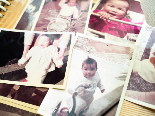 istock Old pictures, 70's child 871398528