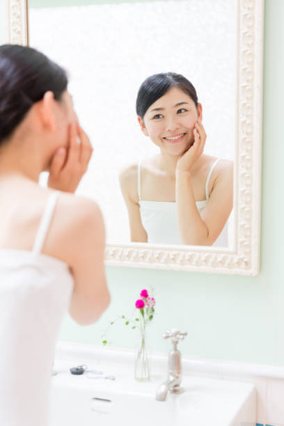 istock young asian woman in makeroom 871402764