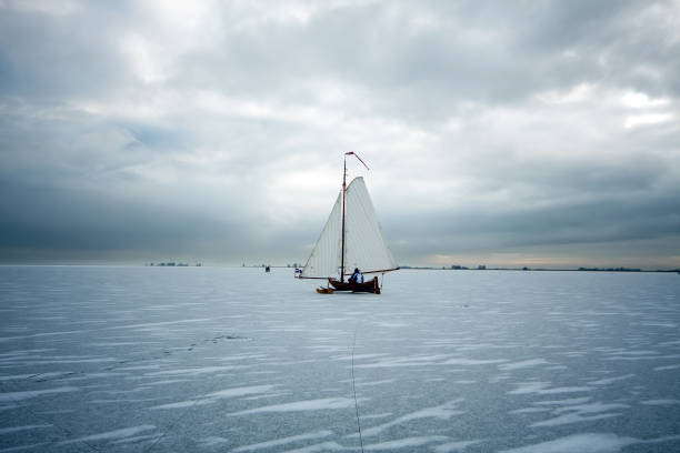 istock Ice sailing on the Gouwzee in the Netherlands at sunset 871409256