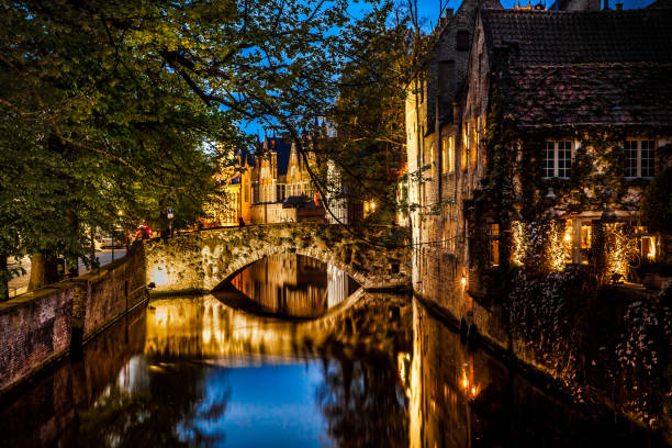 istock Canals in Bruges at night 871423888