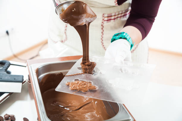 istock Preparation of chocolate sweets 871453984