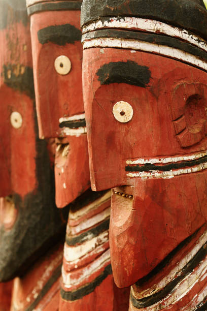 istock African sculpture, totems 871549550