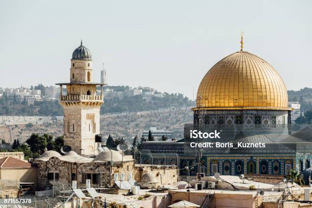 Jerusalem Western Wall View Alaqsa Mosque And Jerusalem Archaeological Park Israel Middle East Stock Photo - Download Image Now