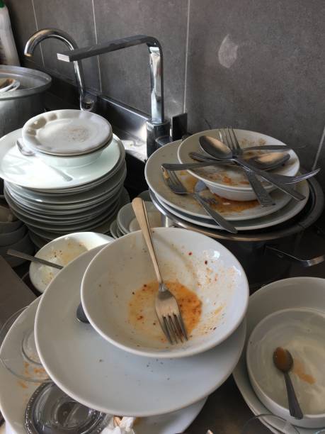 istock Dirty Dishes of a Restaurant's Kitchen 871564618