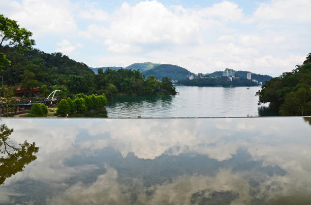 istock lake,Sun Moon Lake 871566440