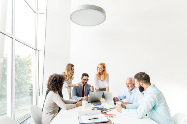 istock Multiracial young business people working in office 871569112