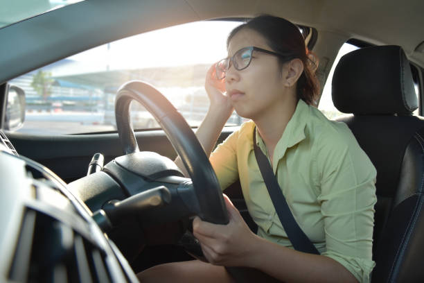 istock Asian business woman having headache. 871581354