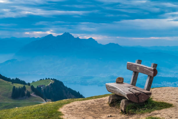 リギ ・ クルム (サミットのマウント リギ山の女王)、カントン schwyz、中央スイスのアルプスのパノラマ - european alps europe high up lake ストックフォトと画像