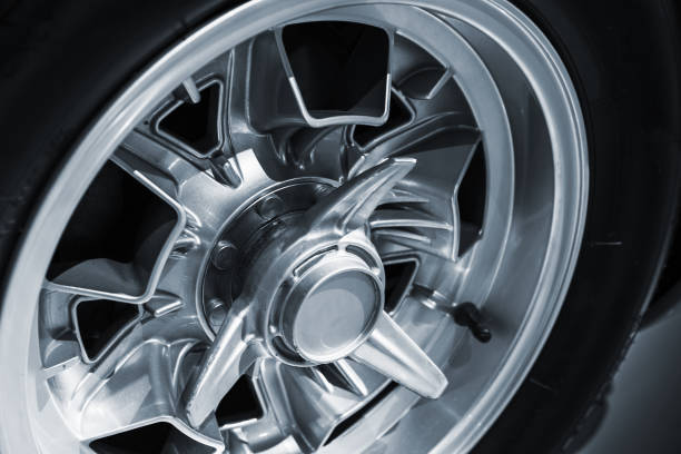 istock Chromed wheel disc. Luxury vintage car 871598172