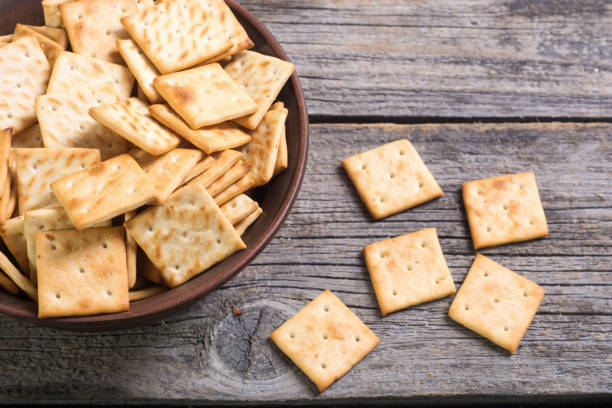 istock Homemade crackers in bowl 871618378