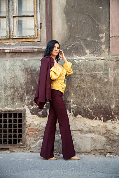 istock Young elegant woman wearing suit 871625978
