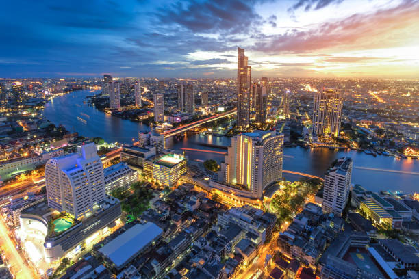 istock Bangkok river view at Dusk with modern business building along 871647906