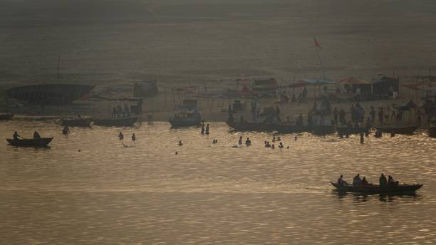 istock Sunrise at Ganga River 871682484