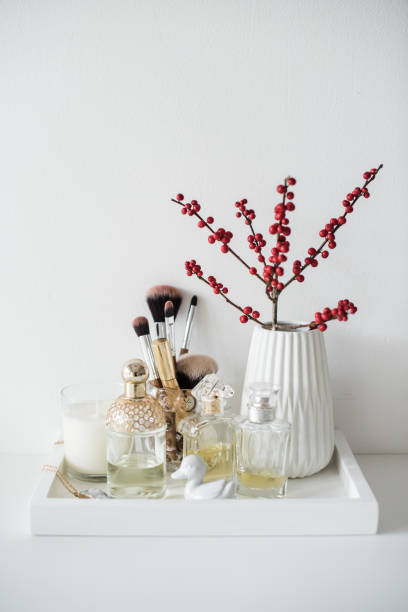 istock Ladys dressing table decoration with flowers, beautiful details 871695328