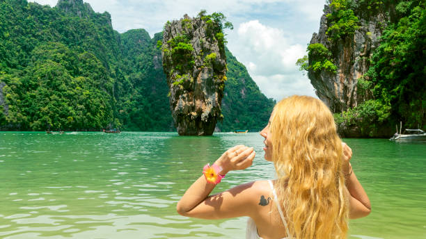 istock Traveler in the james bond island 871696540