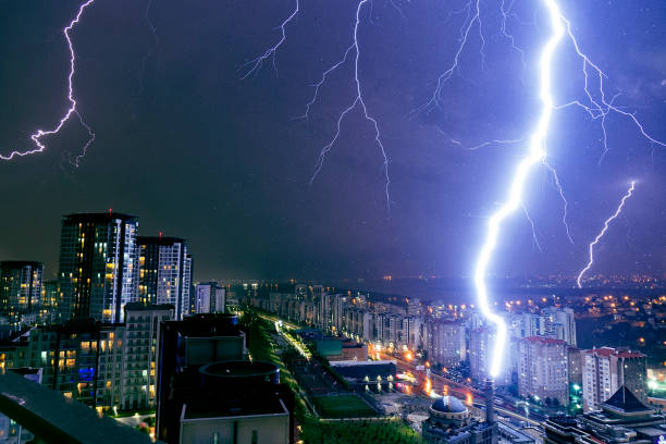 istock Urban lightening storm in the city 871697020