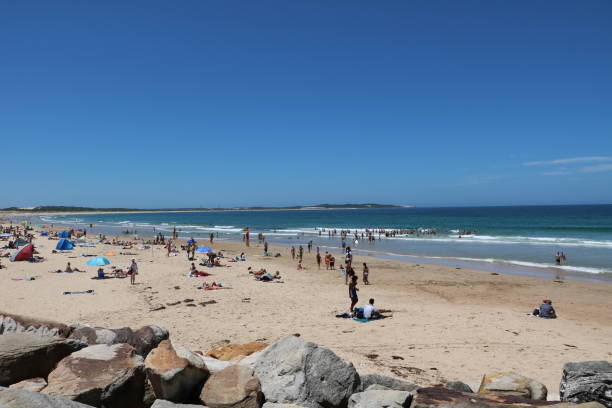 istock Relax at Cronulla Beach in Sydney Australia in summer 871719748