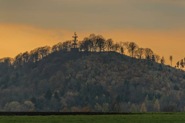 istock Ceske Stredohori mountains in sunset time 871752480