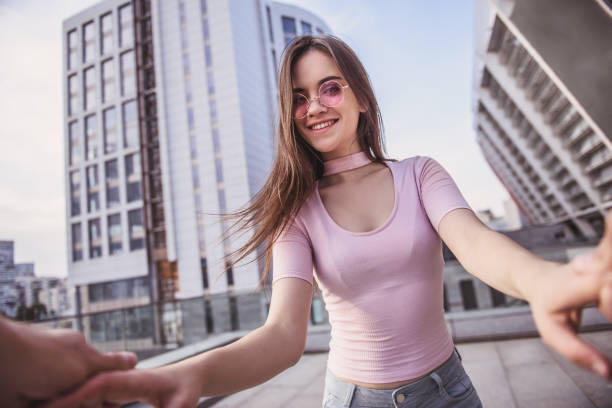 istock Stylish couple in city 871782382