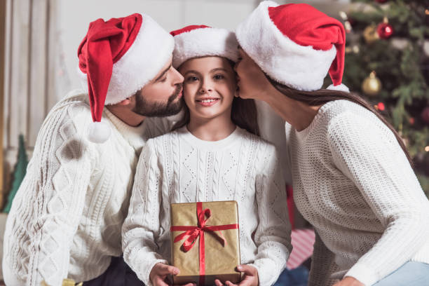istock Family celebrating New Year 871801360