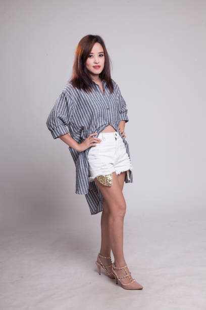 istock Beautiful young Asian woman. 871851320