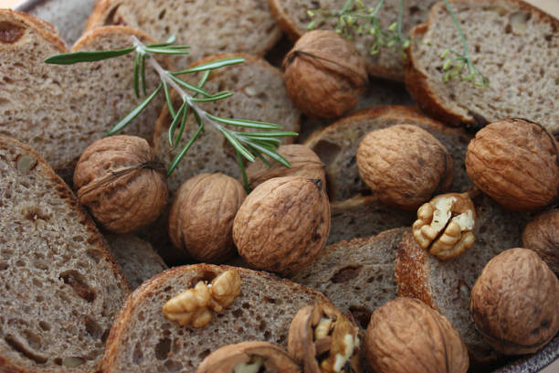istock Sliced walnut bread  French gastronomy 871864408
