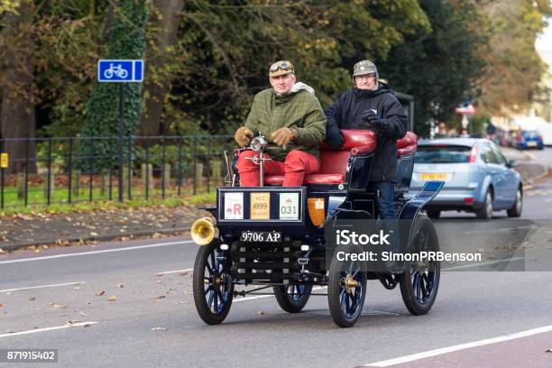 An 1899 Peugeot Approaching Brighton During The 2017 London To Brighton Veteran Car Run Stock Photo - Download Image Now