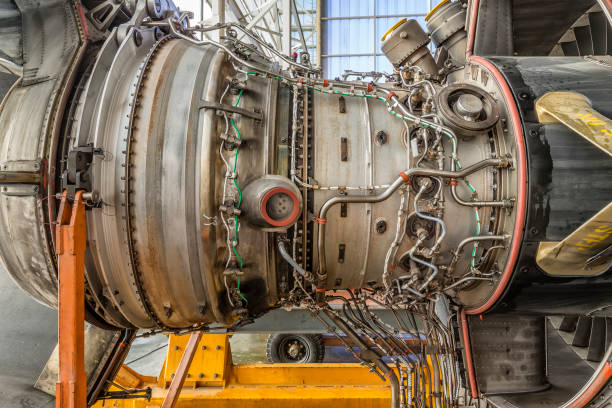 istock Detailed exposure of a turbo jet engine 871971326