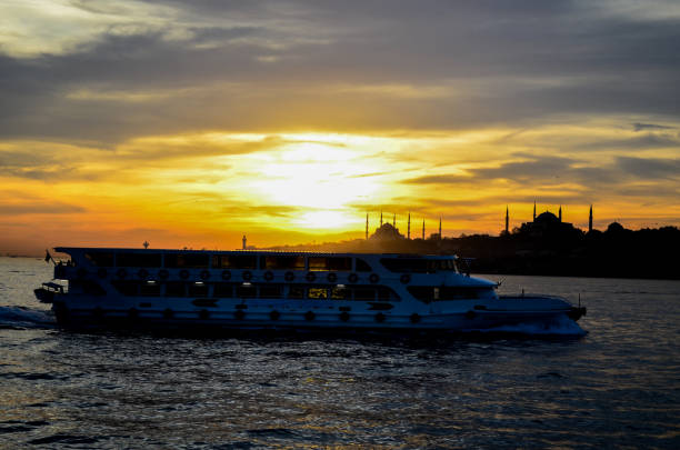 istock A silhouette of Istanbul city during sunset 871977638