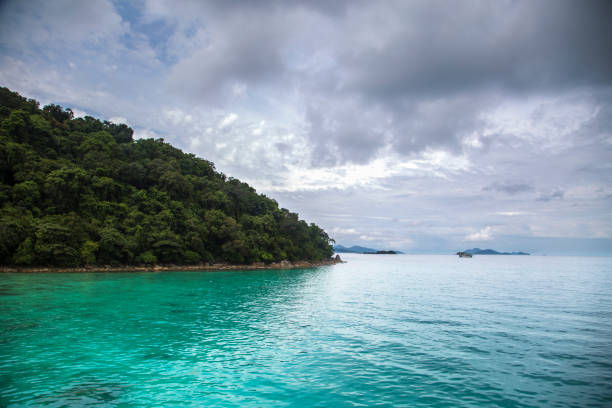 istock Landscape of the ocean and islands. 871989320