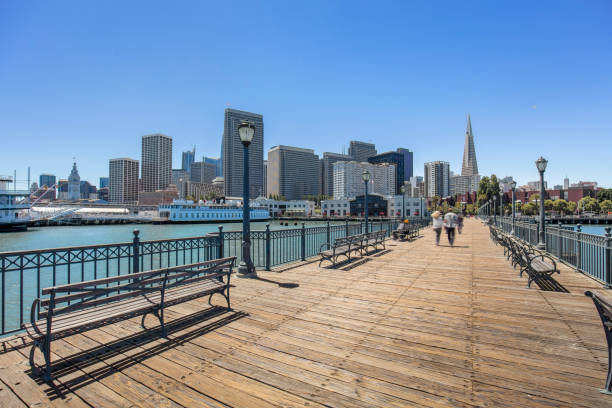 san francisco centro de muelle 7 - ribera fotografías e imágenes de stock