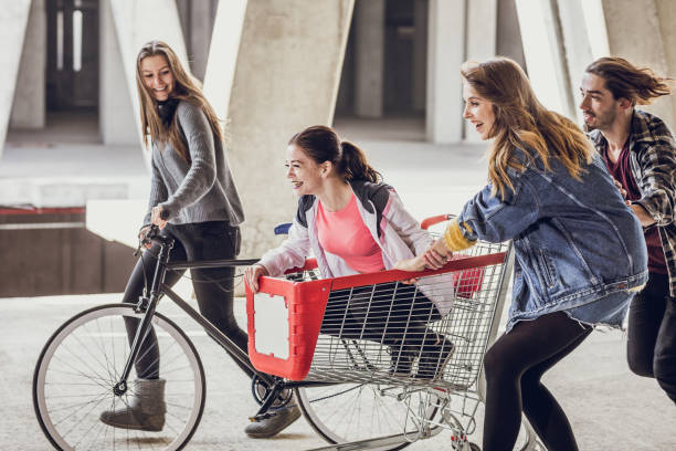 istock Small Group of Teenagers Hanging Out 872011132