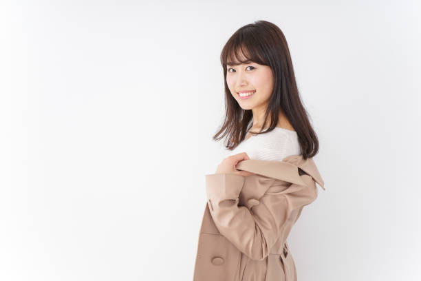 istock Young Japanese woman on white background 872032770