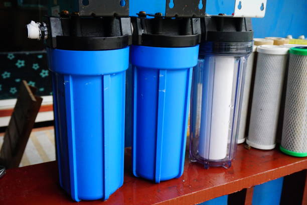 filtros de água para mais saudável - sewage treatment plant purified water water desalination plant - fotografias e filmes do acervo