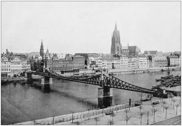 antikes foto des weltweit berühmten sehenswürdigkeiten: frankfurt - frankfurt stock-grafiken, -clipart, -cartoons und -symbole