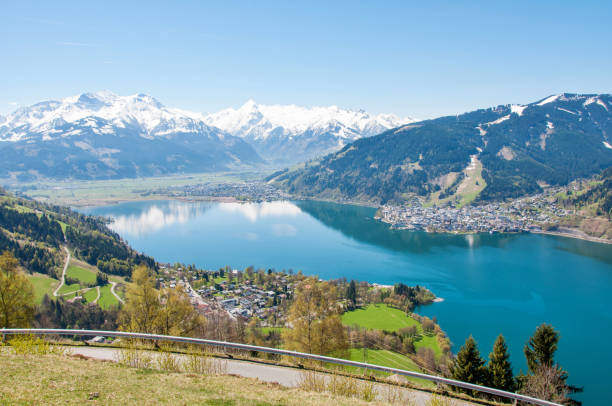 istock panorama view over Zell am See 872128704