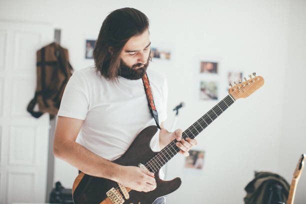 istock He loves to play 872222346