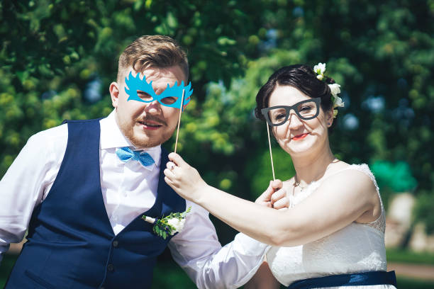 istock Wedding Couple Bride and Groom 872251482