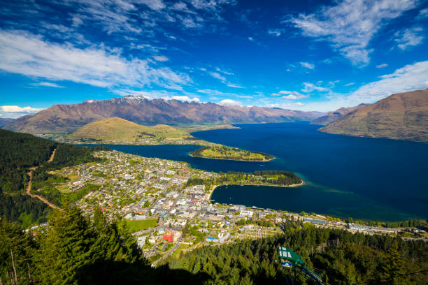 istock Queenstown City View 872308324