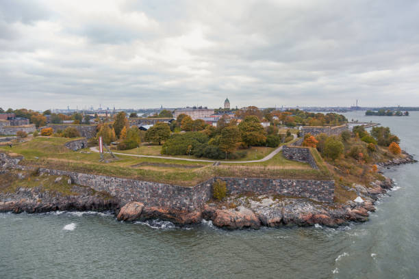 istock Suomenlinna Fortress in Autumn 872352096