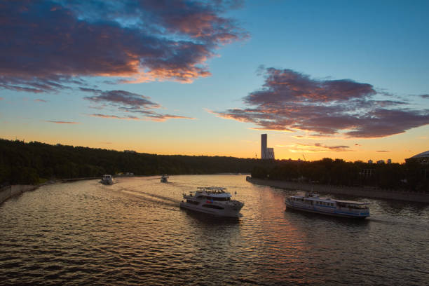 istock City landscape at sunset with a river in the foreground 872352796