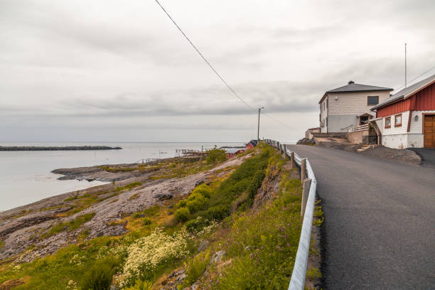 istock At the side of the road 872352812