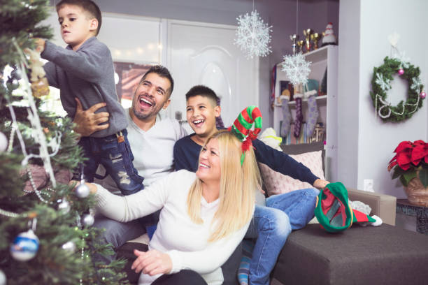 istock Family Moments 872454200